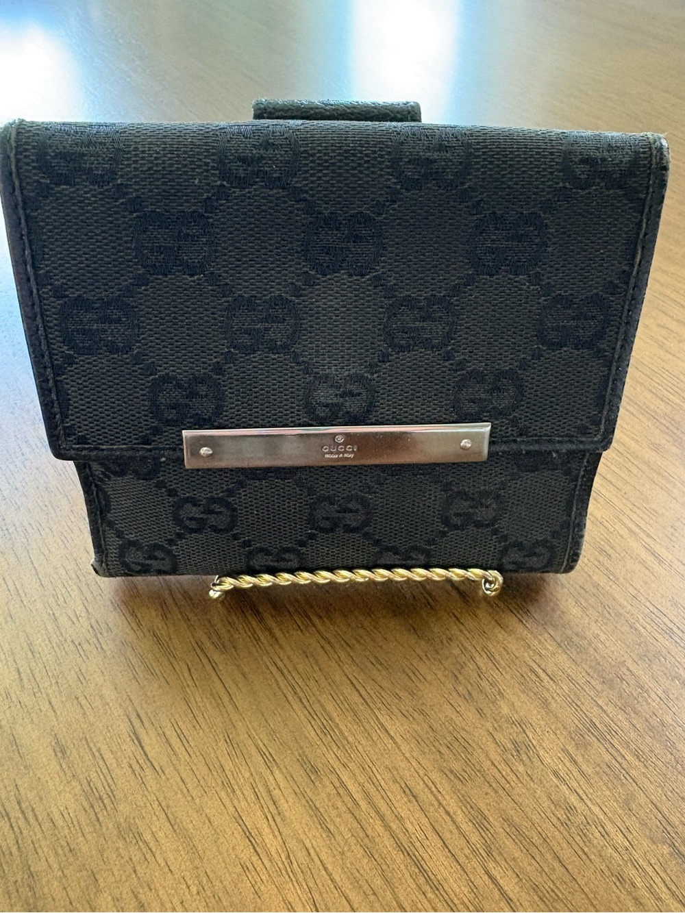 Gucci Elegant Black Signature Wallet